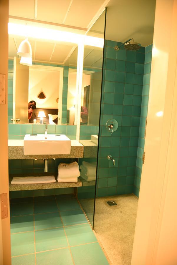 The Port Hotel Visakhapatnam Bagian luar foto