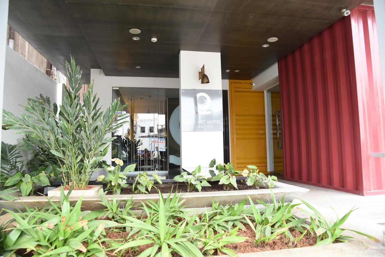 The Port Hotel Visakhapatnam Bagian luar foto